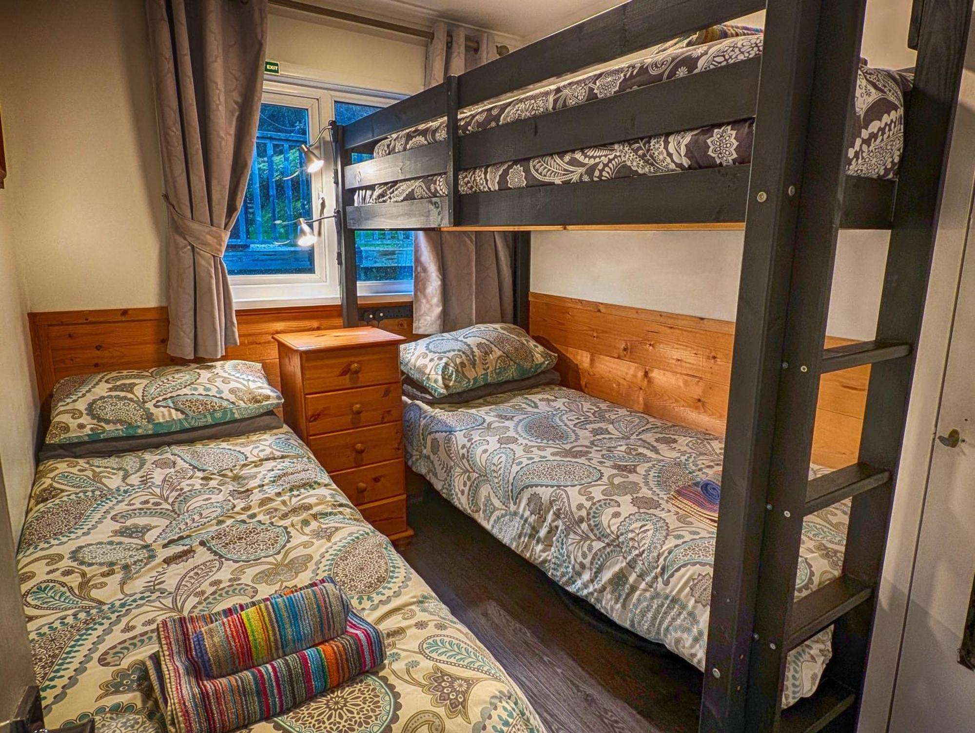 Caswell Beach Chalet 70 Located In Gower Peninsula Swansea Ngoại thất bức ảnh